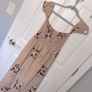Floral dress sz M nude